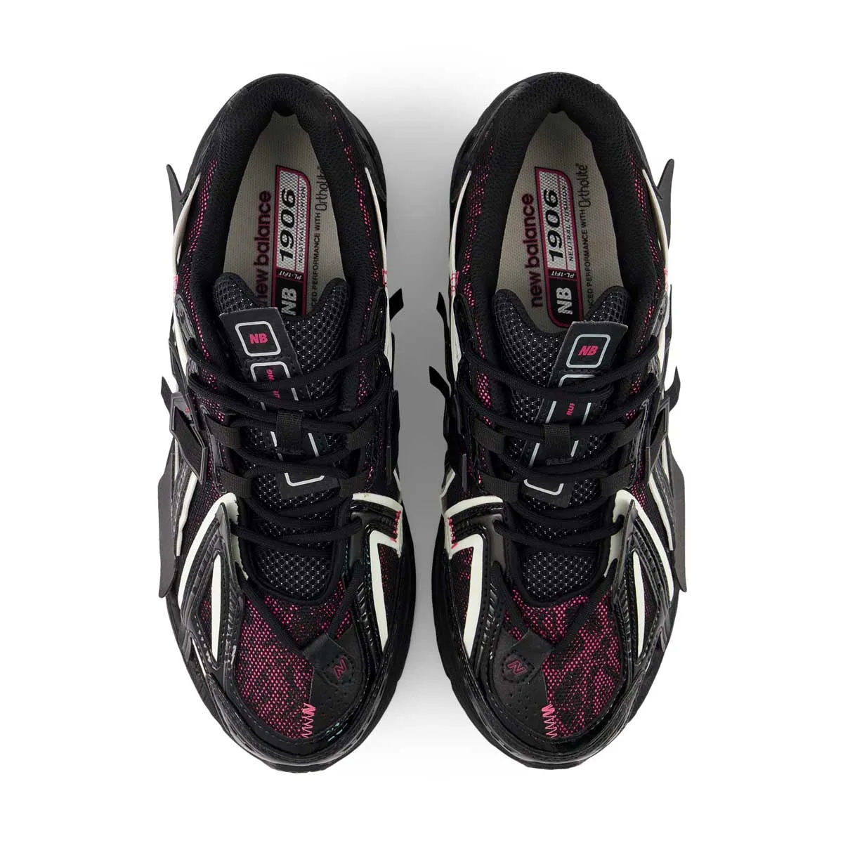 1906A 'Black Dragon Berry' Sophisticated Look