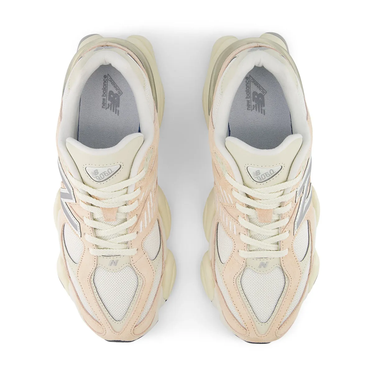 9060 'Vintage Rose' fascinating