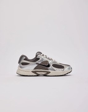 Traction Sole Supportive support Nike V5 RNR Grade-School