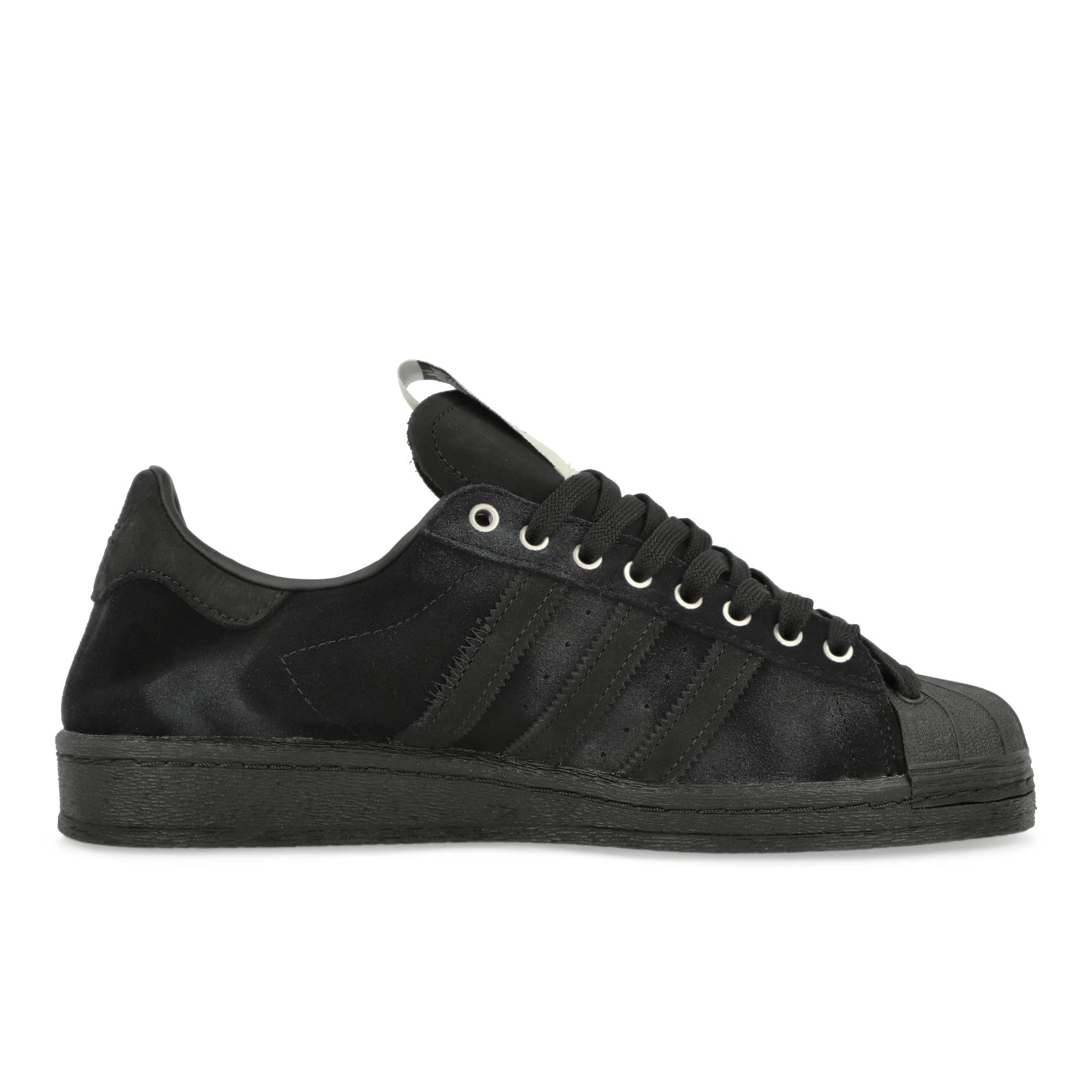 Structured Fit Smooth Walk Superstar 82