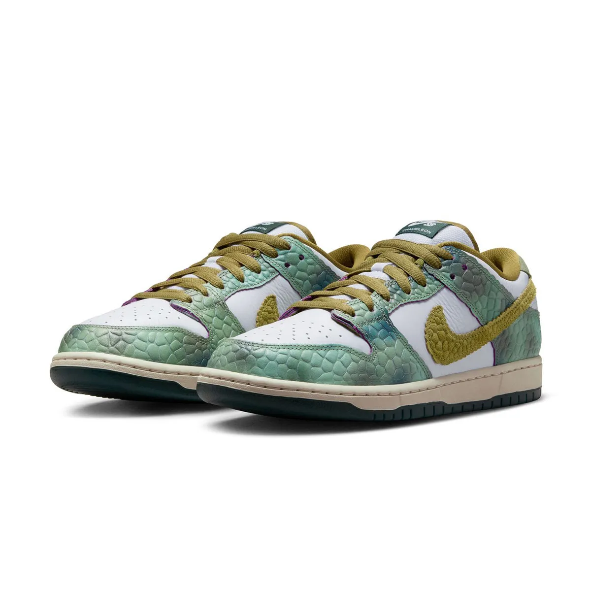   Alexis Sablone SB Dunk Low 'Oil Green' Cozy Fit White