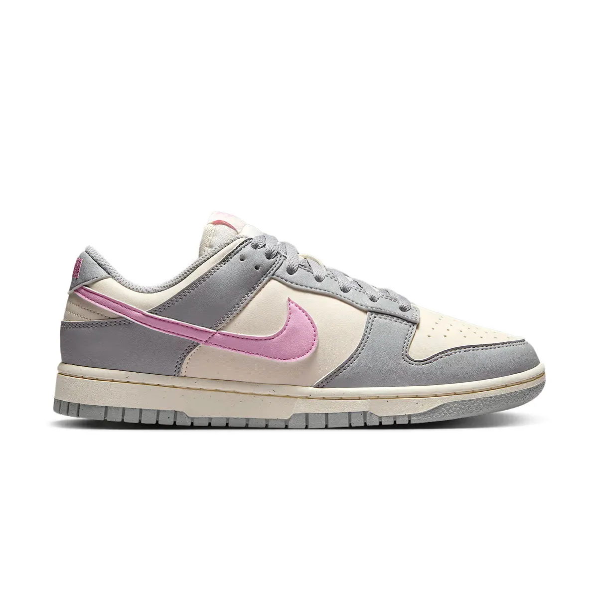 Wmns Dunk Low Next Nature 'Light Smoke Grey' Slim performance