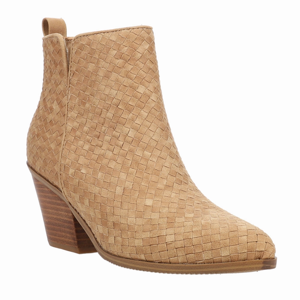 Shock Absorbing Technology Weekend Trip Come And Get It Round Toe Zippered Booties