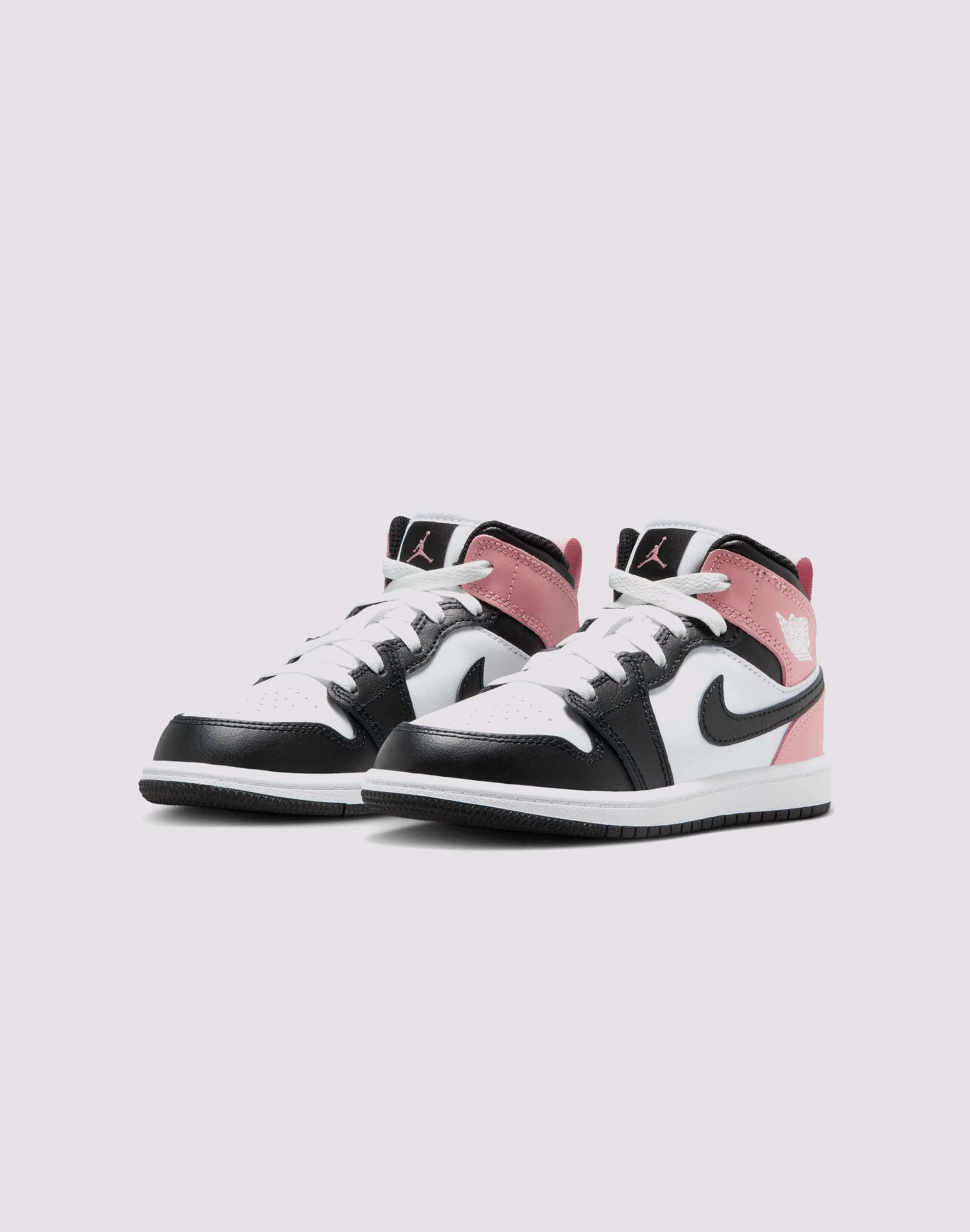 Iconic silhouette adventurers Jordan Air Jordan 1 Mid Pre-School