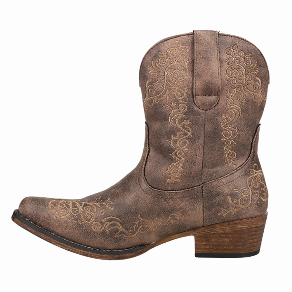 Riley Shorty Scroll Embroidered Snip Toe Cowboy Booties City Life Protective Finish Hiking Trails