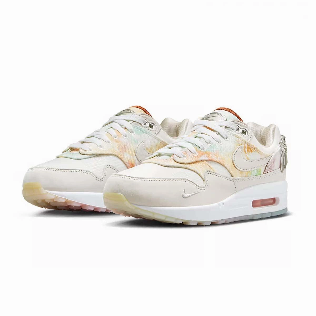 Non Marking Tread Wmns Air Max 1 '87 'Charms'