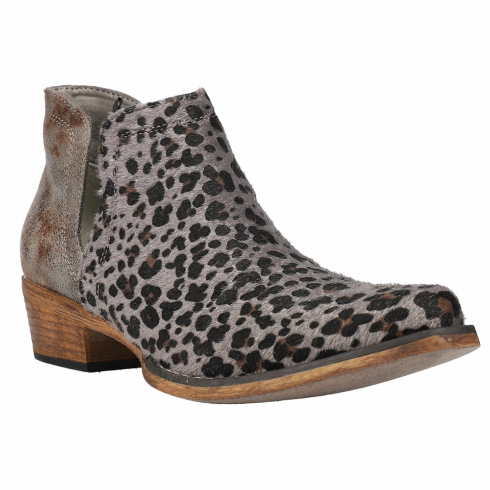 Shock Absorbing Outdoor Trek Ava Leopard Snip Toe Cowboy Booties