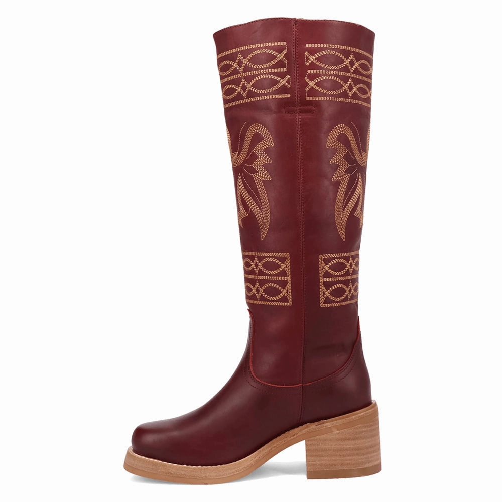 Day Wear Sleek Construction Avalon Embroidered Round Toe Pull On Boots