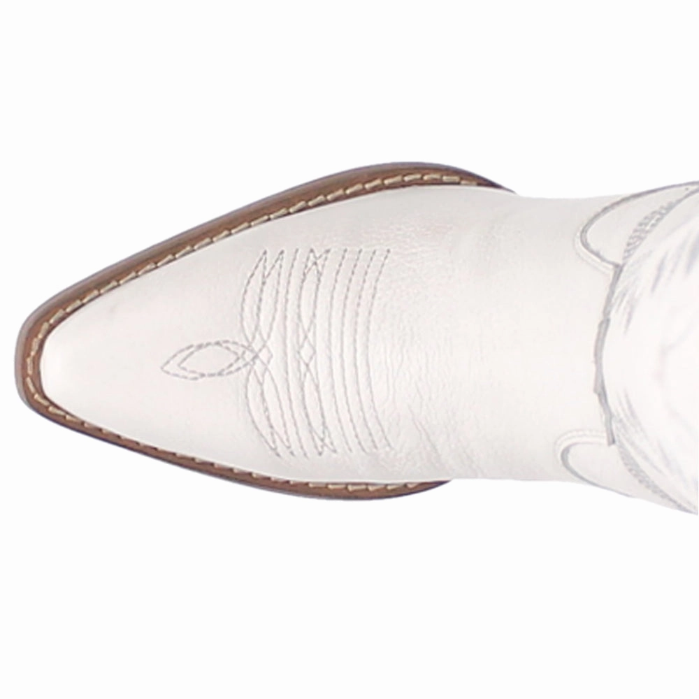 Seamless Comfort Rural Traveler Tough High Cotton Embroidered Snip Toe Pull On Cowboy Boots