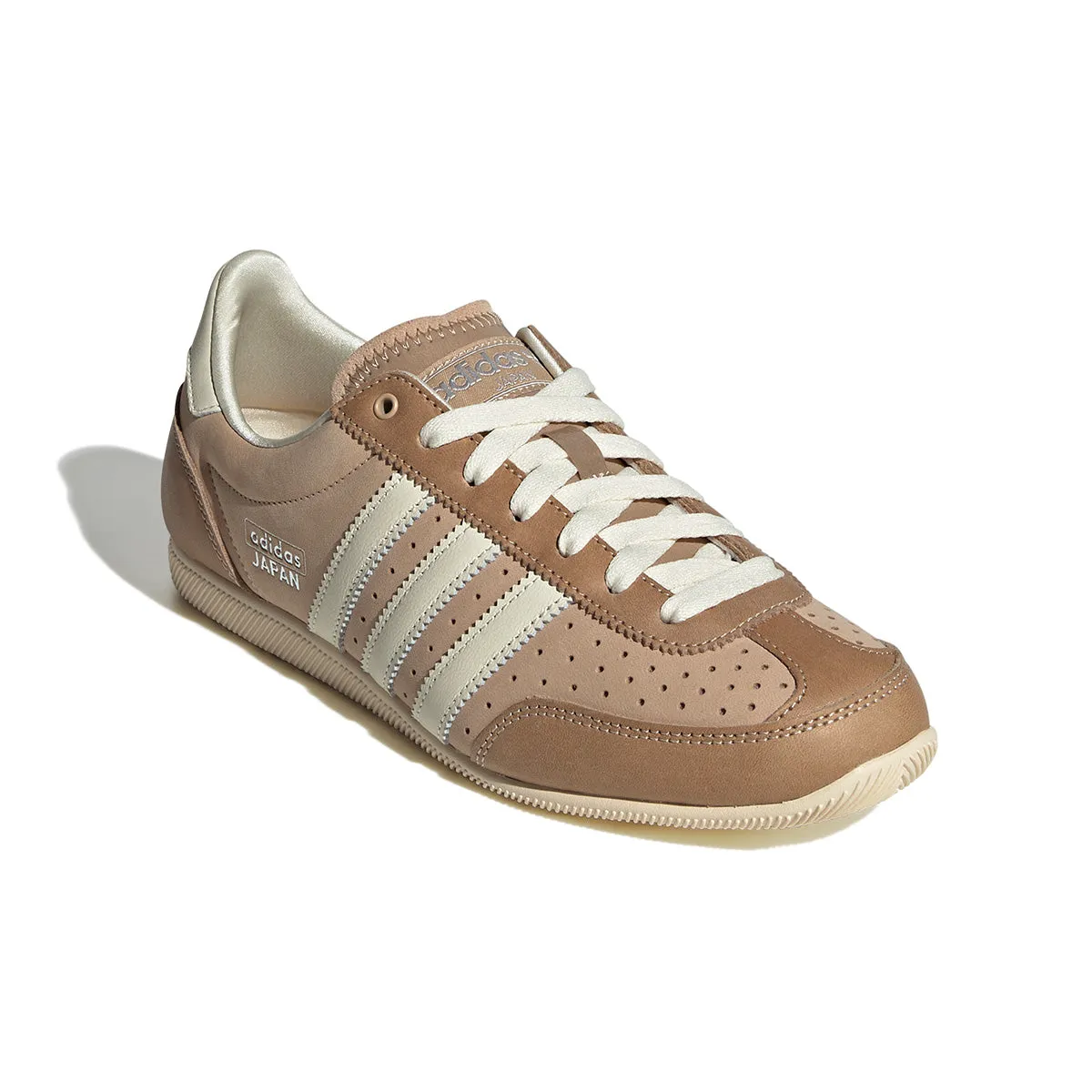 Wmns Japan 'Warm Sandstone Cream White' Grippy Tread Pattern