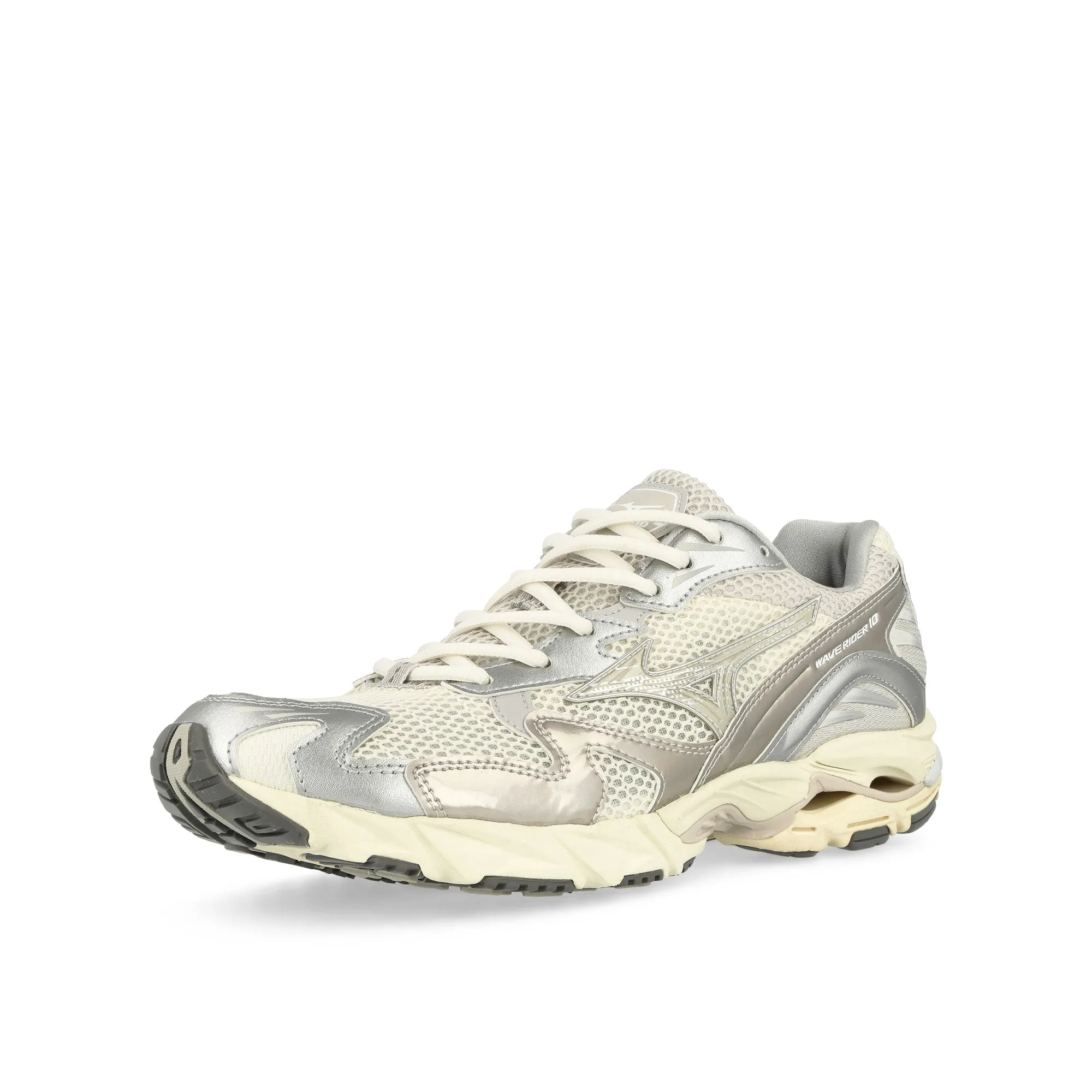 Wave Rider 10 Stylish Look