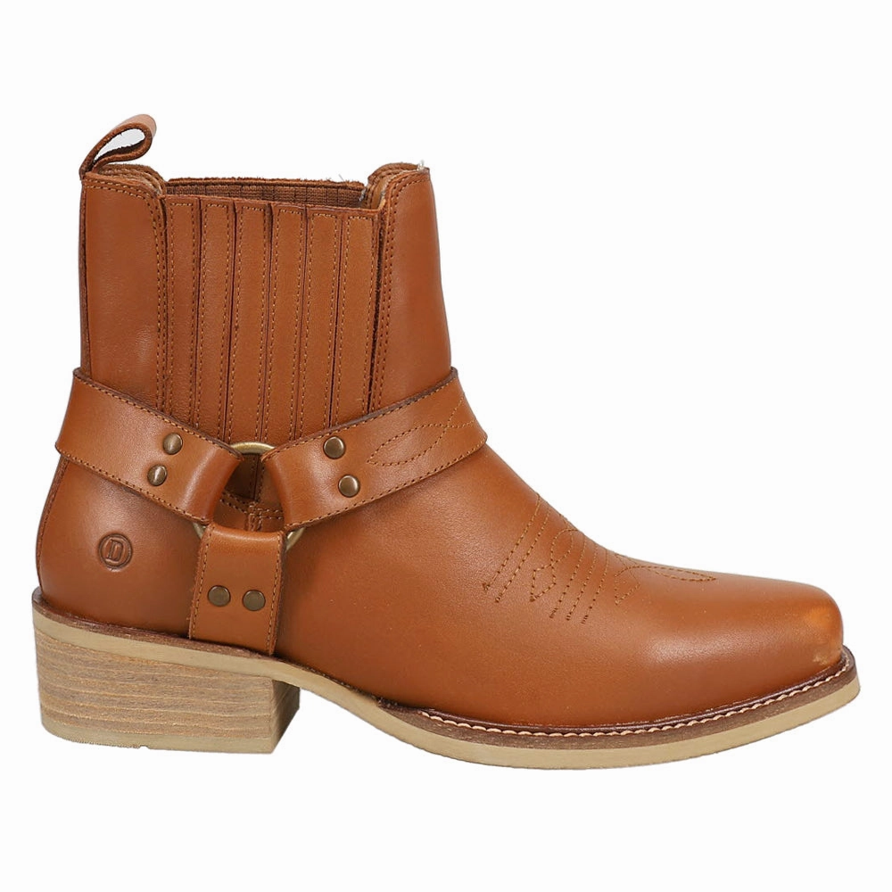 Ventilation Channel Design Iconic arch Black Bart Square Toe Pull On Boots