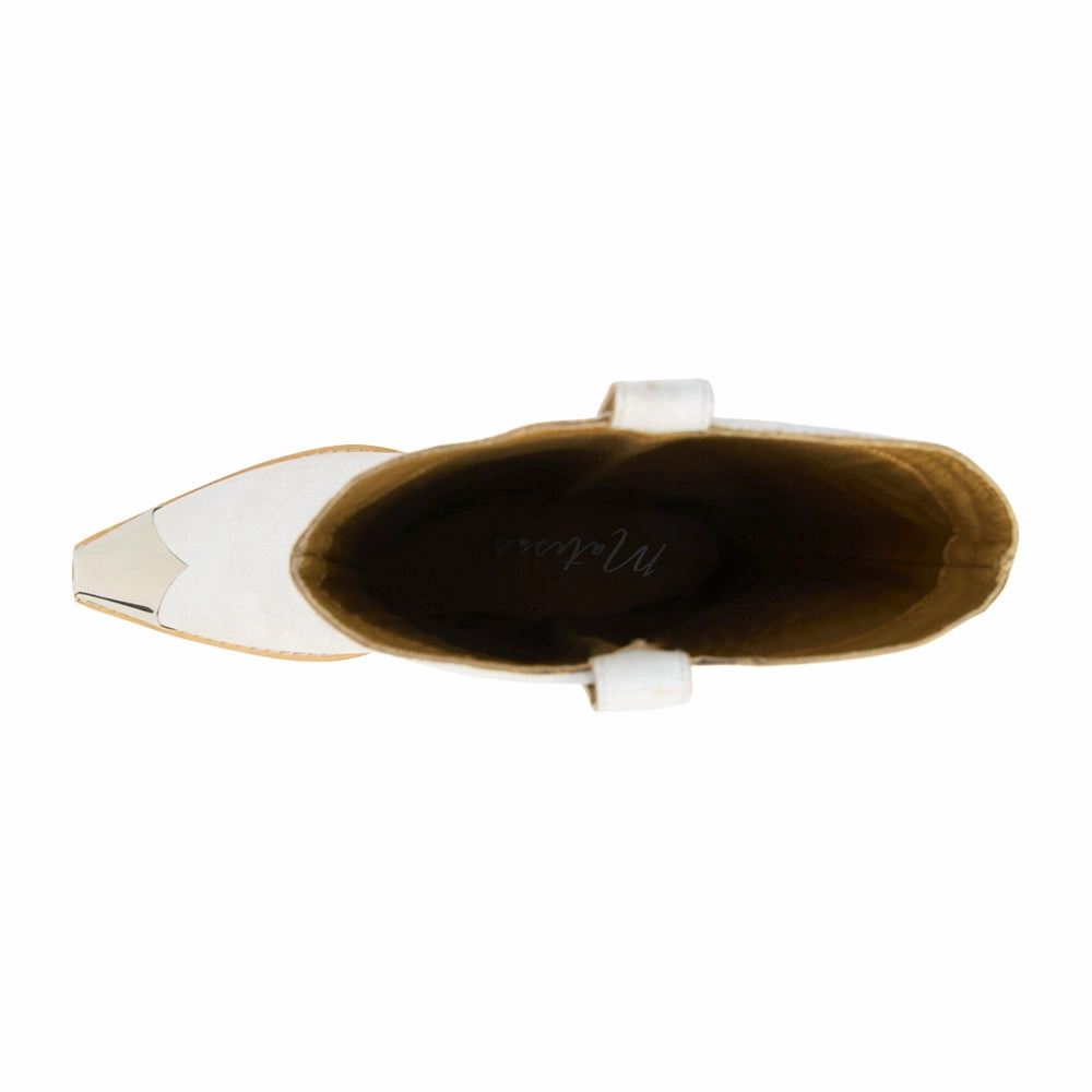 Travel Companion Cushioned Step River Crossing Brazen Studded Snip Toe Cowboy Boots