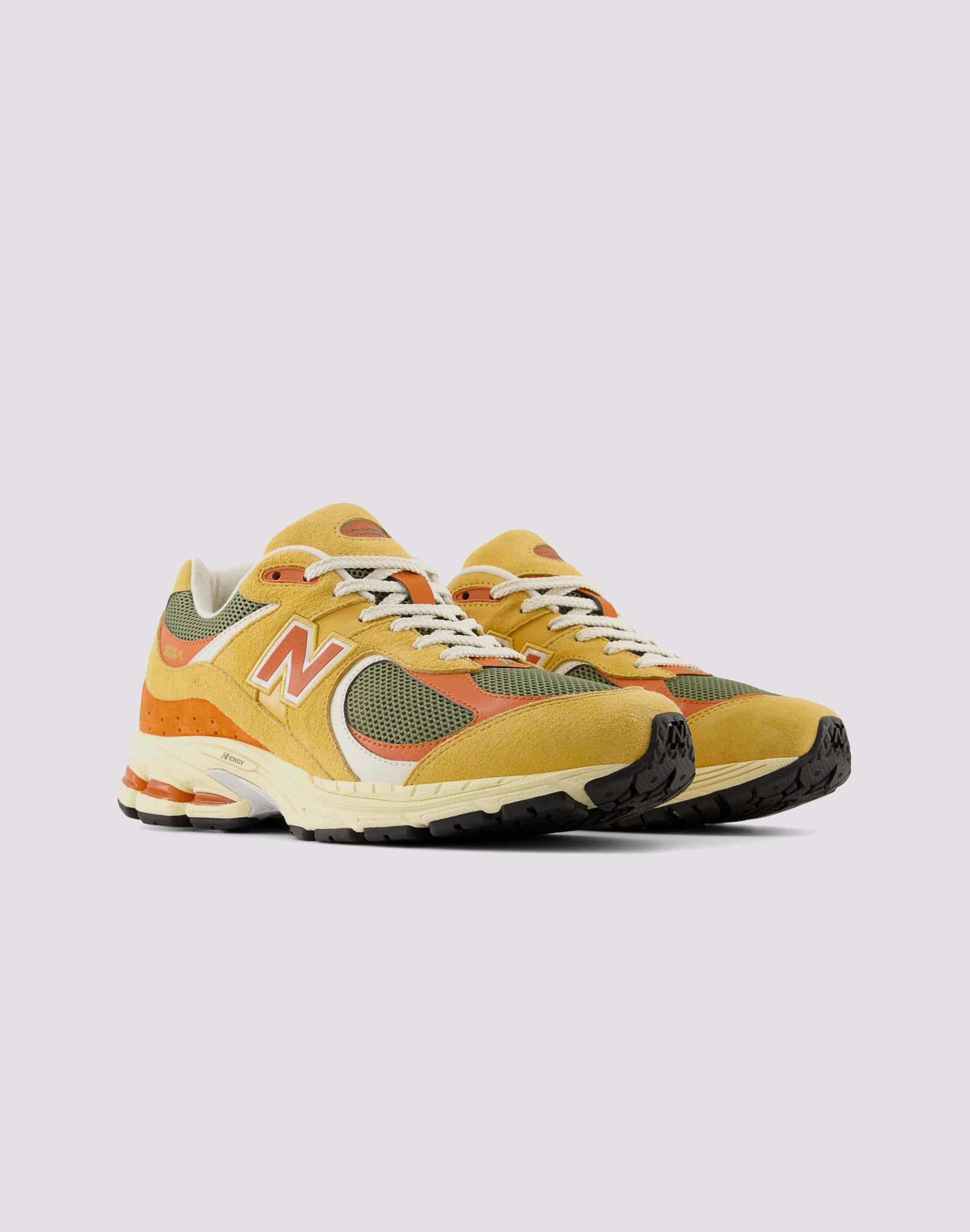 New Balance 2002R windy - weather