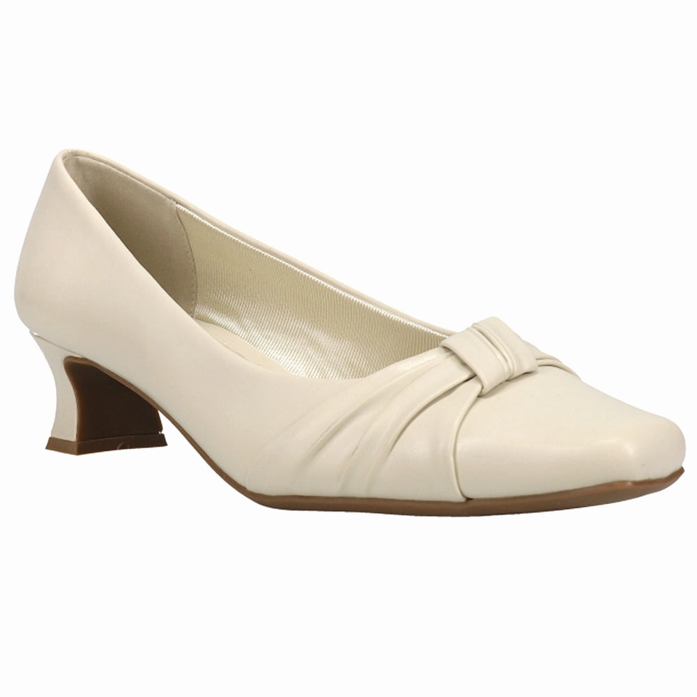 Polished Appearance Waive Square Toe Kitten Heel Pumps