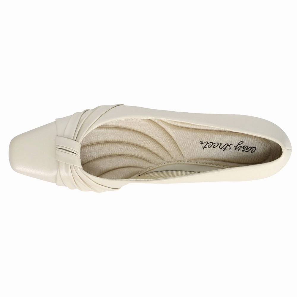 Stable Grip Urban Cool Waive Square Toe Kitten Heel Pumps