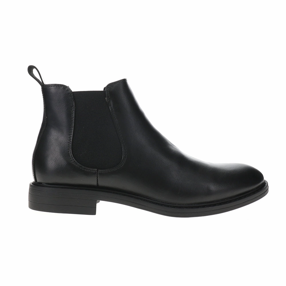 Dynamic support common Logan Round Toe Pull On Chelsea Boots