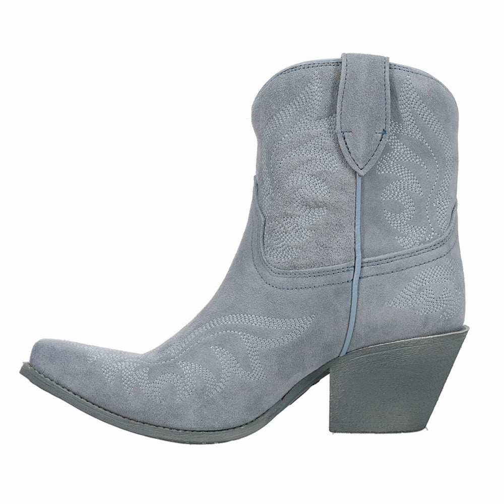 Distressed finish Feather Light Hiking Trails Chandler Embroidered Pointed Toe Pull On Cowboy Booties