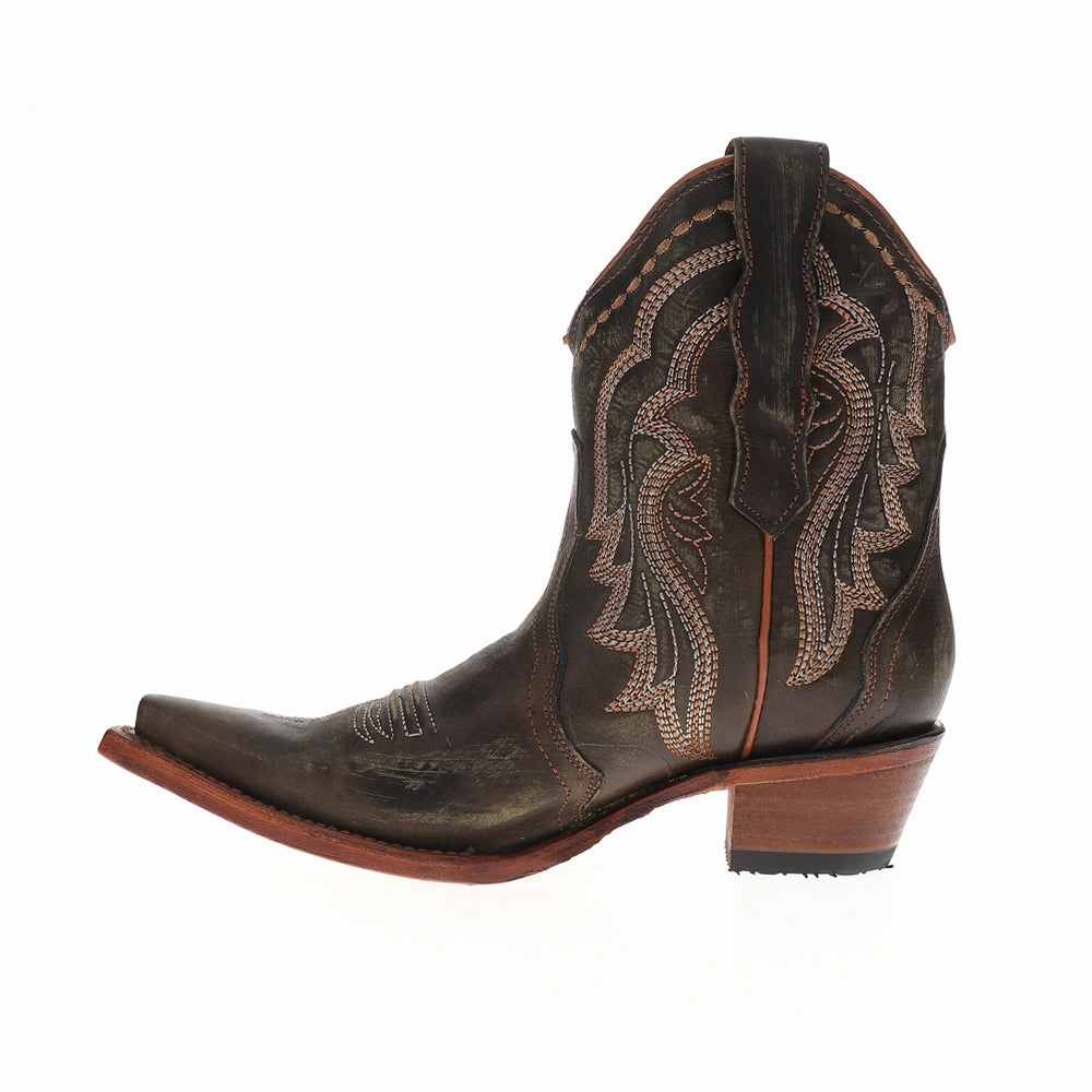 Chocolate Ankle Embroidered Snip Toe Pull On Cowboy Booties Training