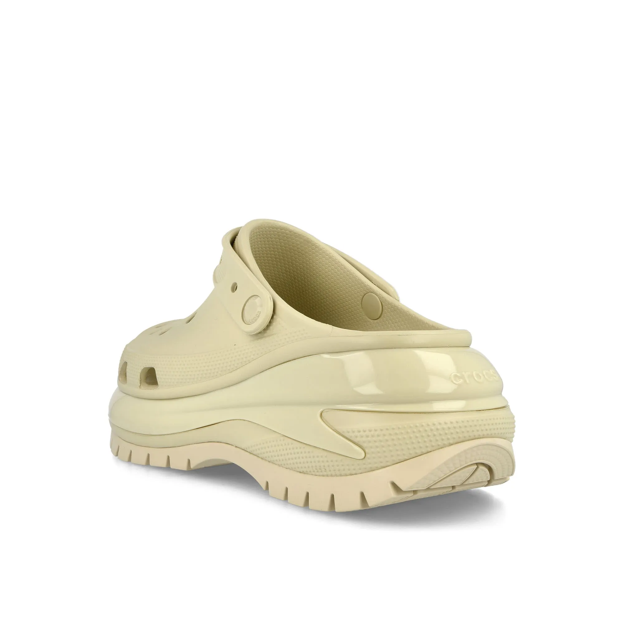 Distinctive materials Iconic shock absorption Classic Mega Crush Clog