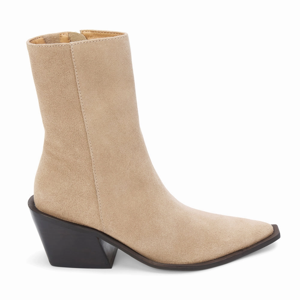 Casual Elegance Modern Cut Cleo Pointed Toe Zippered Booties