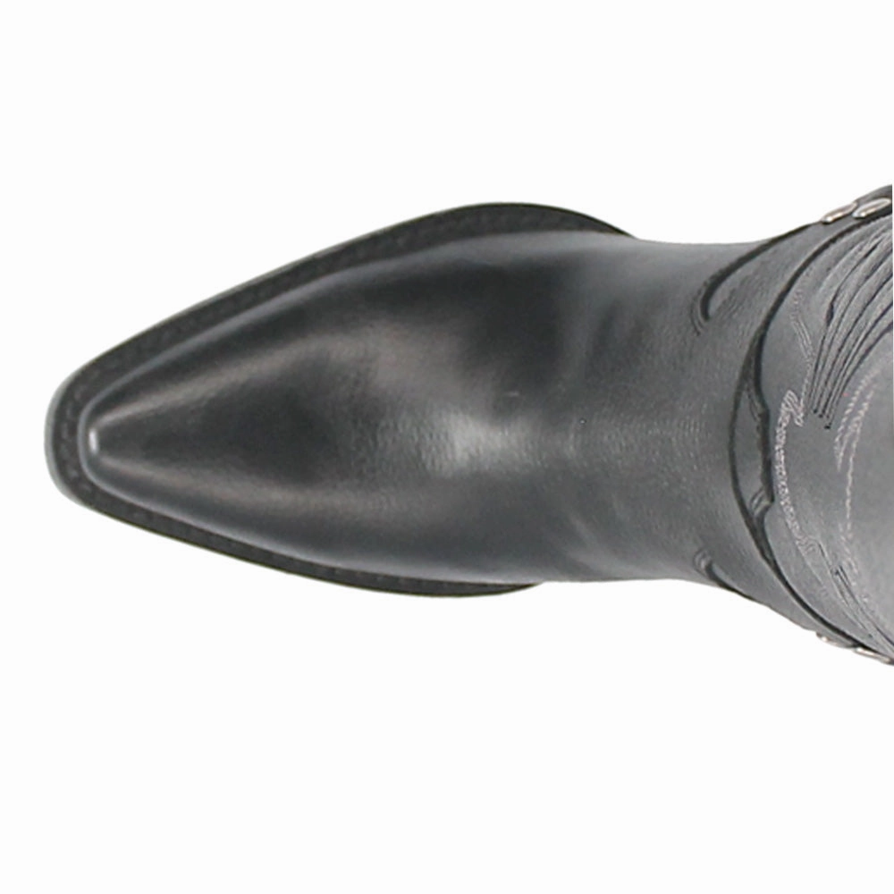 Heavens to Betsy Embroidered Snip Toe Cowboy Boots Seamless Comfort Backcountry Camper