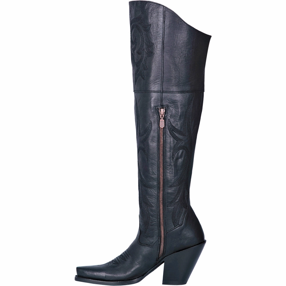 Ergonomic Fit Jilted Embroidered Snip Toe Cowboy Boots