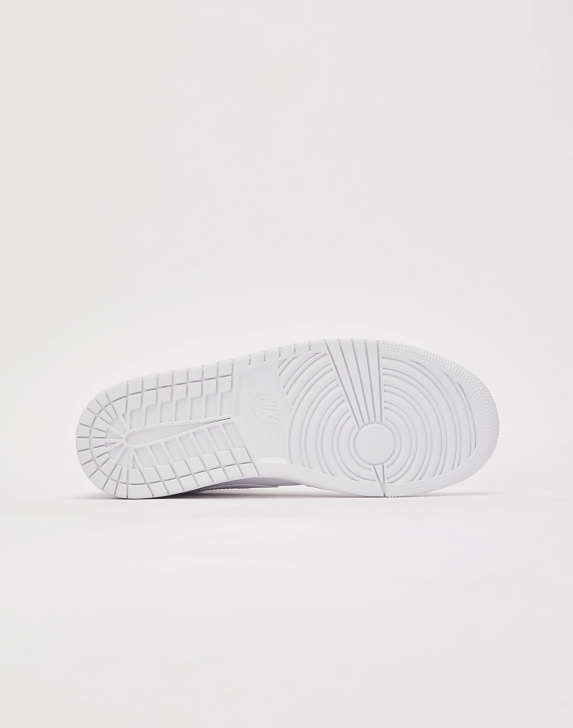 Impact Resistant Plates Cushioned Comfort Jordan Air Jordan 1 Mid