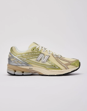 New Balance 1906R Chunky Bold Style