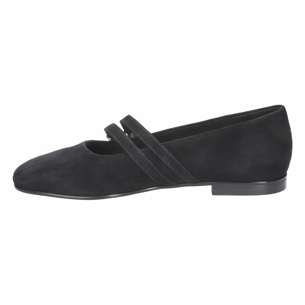 Davenport Mary Jane Flats Basic Movement