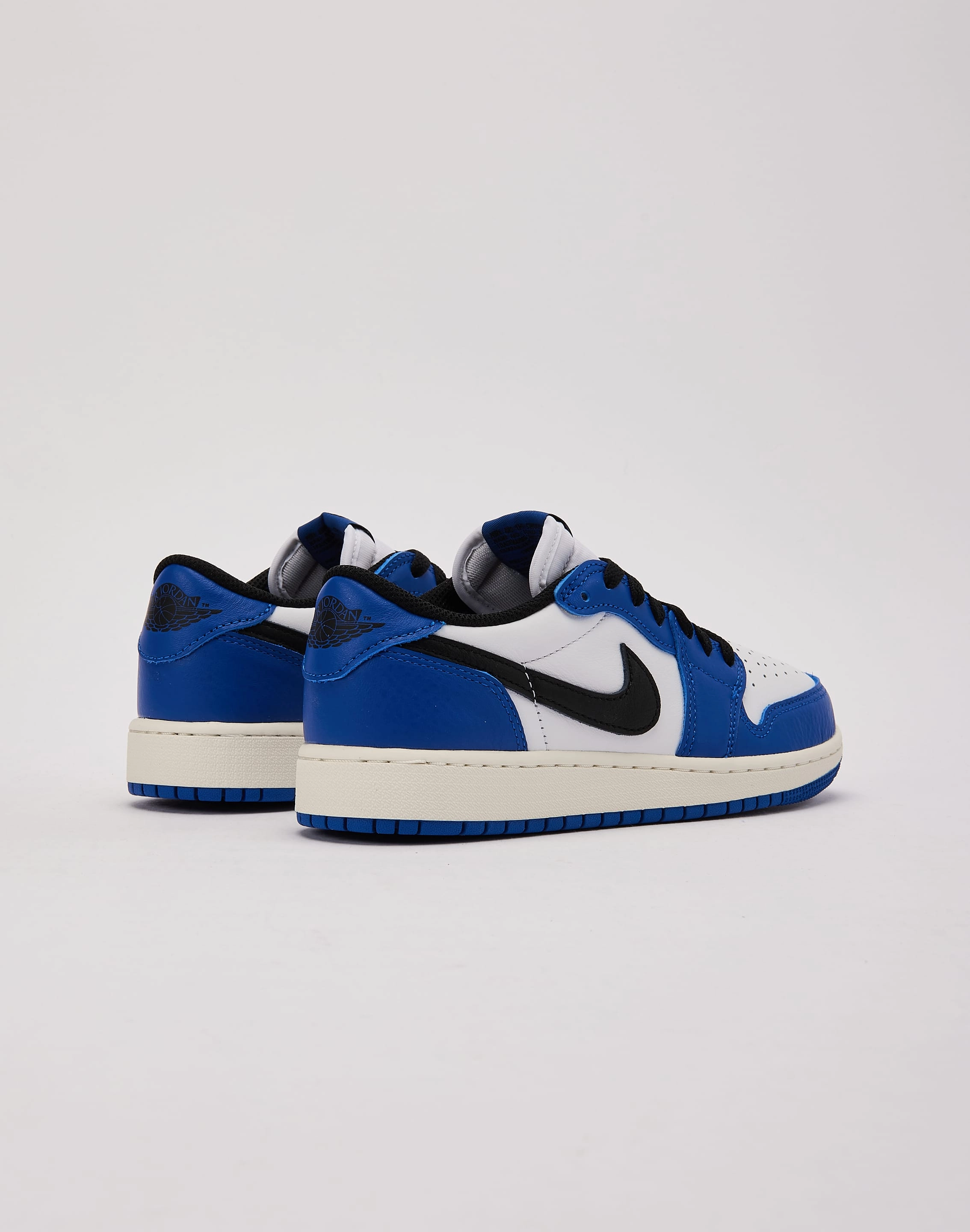Jordan Air Jordan 1 Retro Low OG 'Game Royal' Grade-School Stylish Design
