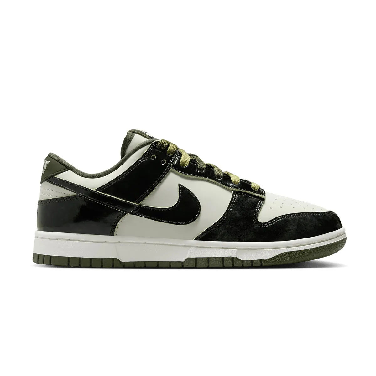 Wmns Dunk Low 'Panda Olive' basketball players Anti Slip Traction Pattern