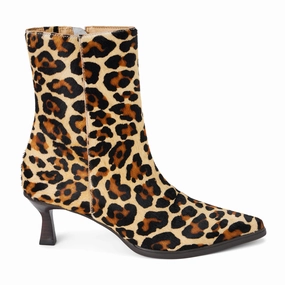 Gabbie Leopard Print Pointed Toe Zippered Booties High Utility