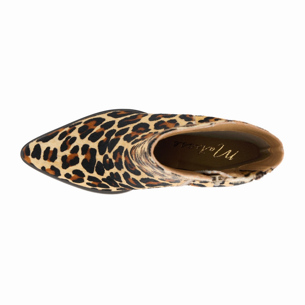 Seamless Feel Gabbie Leopard Print Pointed Toe Zippered Booties