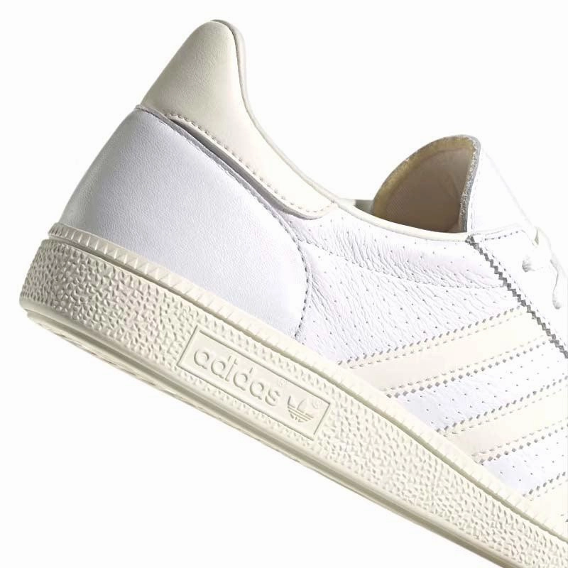 Handball Spezial 'Cloud White' Roomy Fit