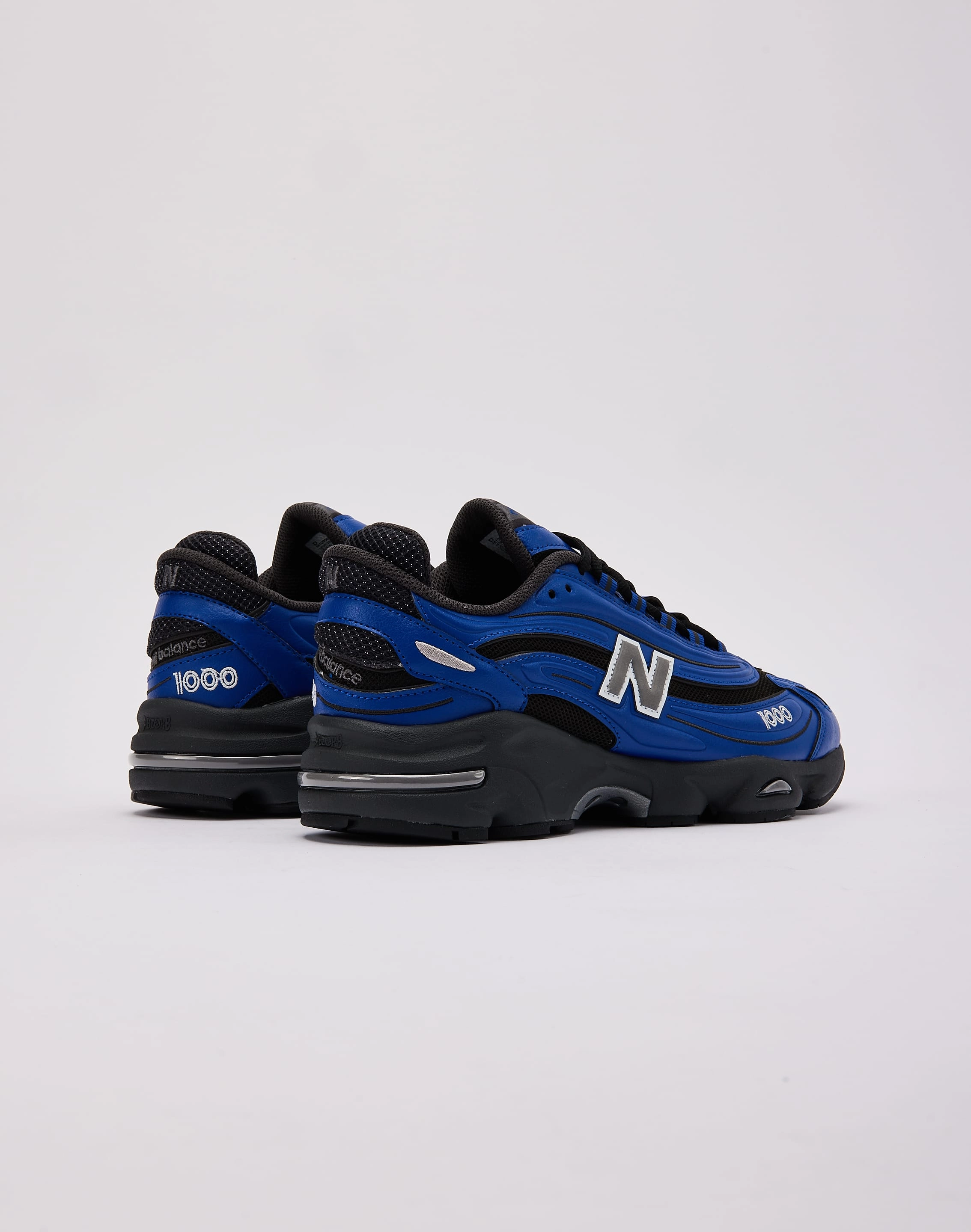 New Balance 1000 Sock Like Fit Slip Resistant Traction