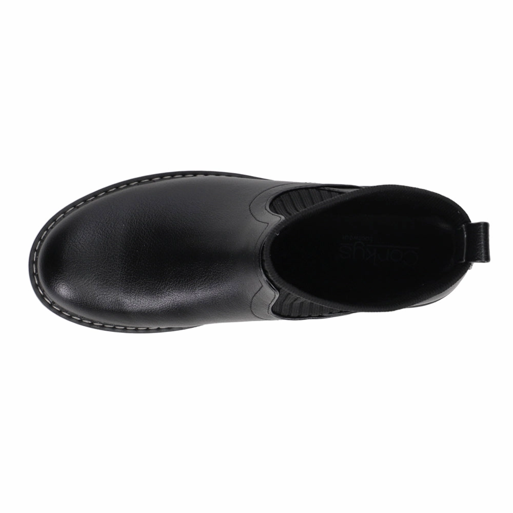 Cabin Fever Round Toe Chelsea Pull On Boots Lightweight Material