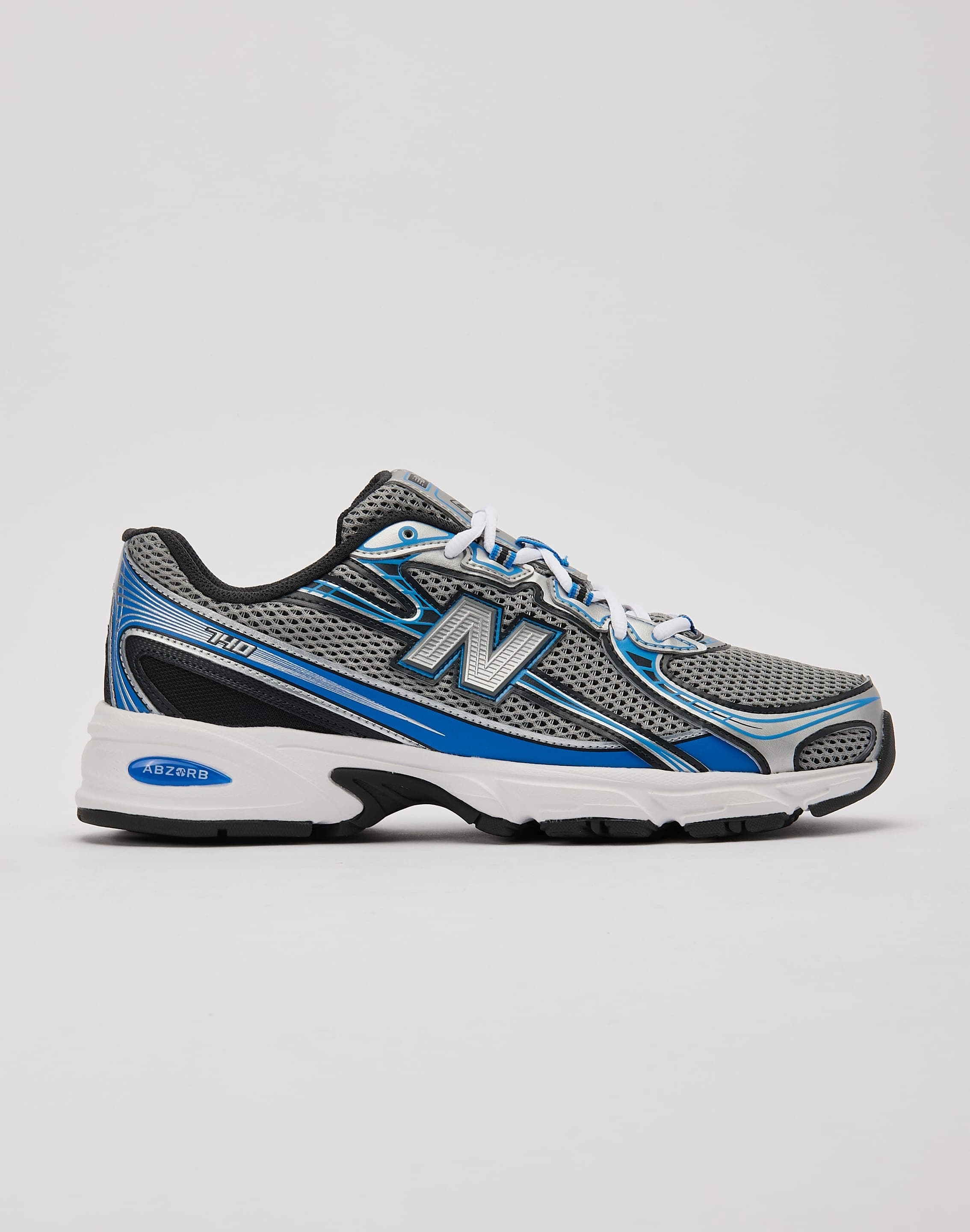 New Balance 740 Friction reduction Odor-resistant