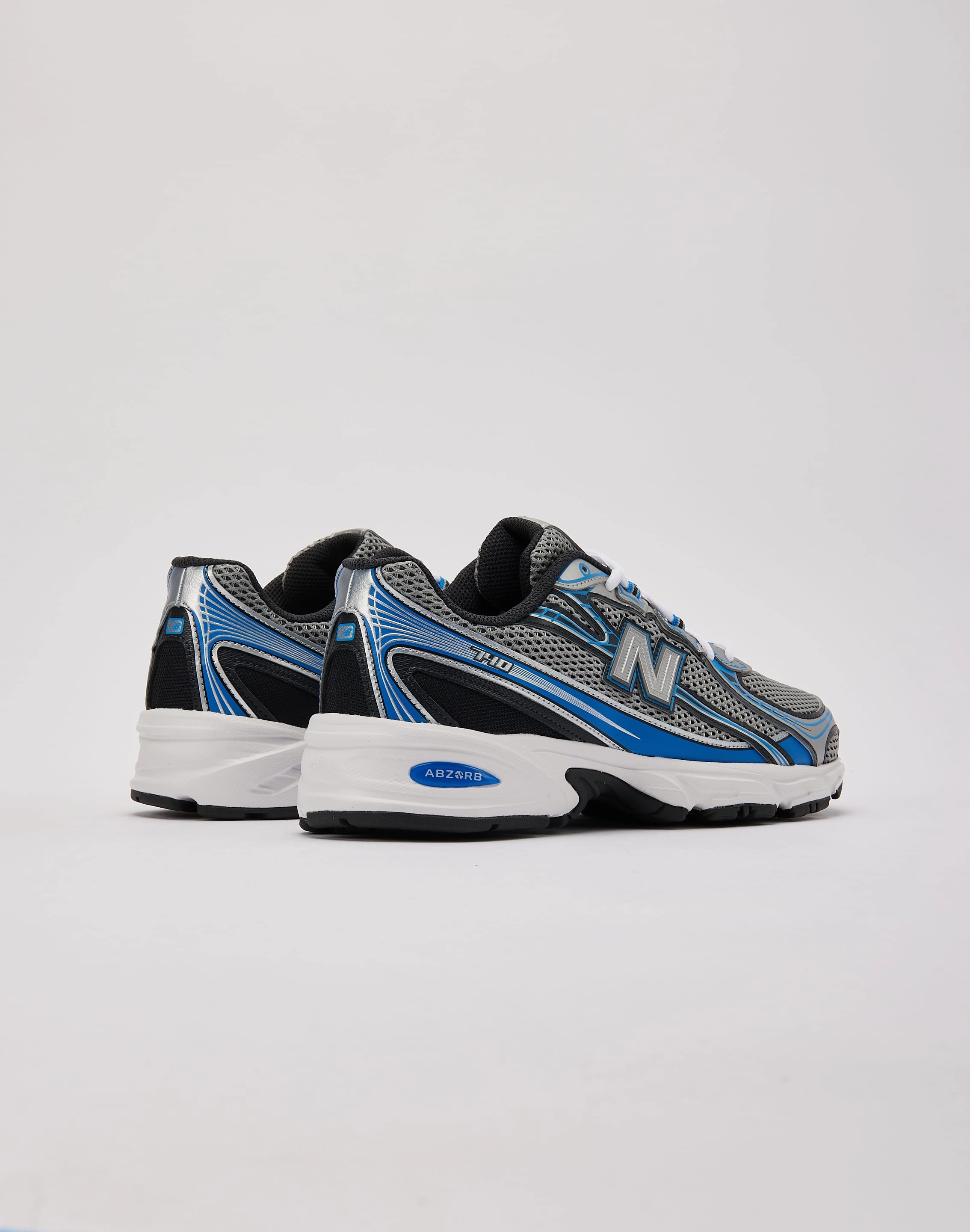 Supportive Traction form New Balance 740