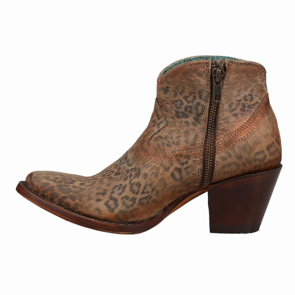 Cheetah Suede Pointed Toe Cowboy Booties Seamless Comfort Trail Exploration Light Weight