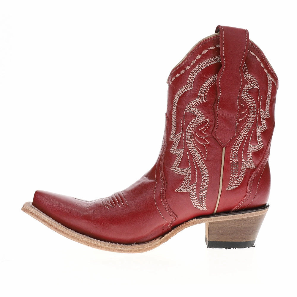 Embroidered Ankle Snip Toe Pull On Cowboy Booties Heel Support Weekend Adventure