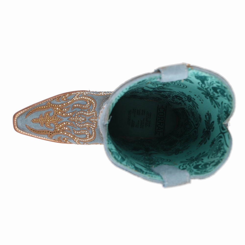 Sporty Vibe Winter Comfort Embroidered Rhinestone Snip Toe Cowboy Boots