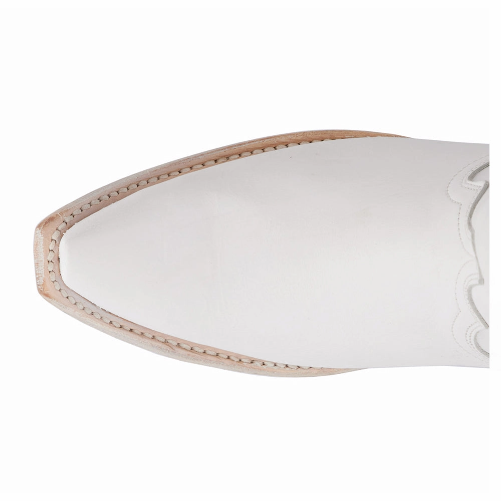 Cold-resistant Emma Jane Snip Toe Cowboy Boot