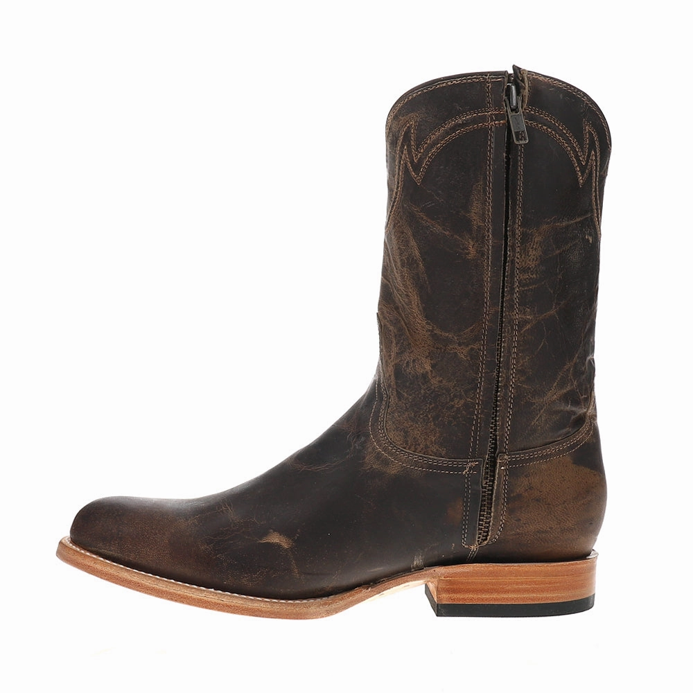 Roughstock Embroidered Round Toe Cowboy Boots men's medium Slip On Ease Design