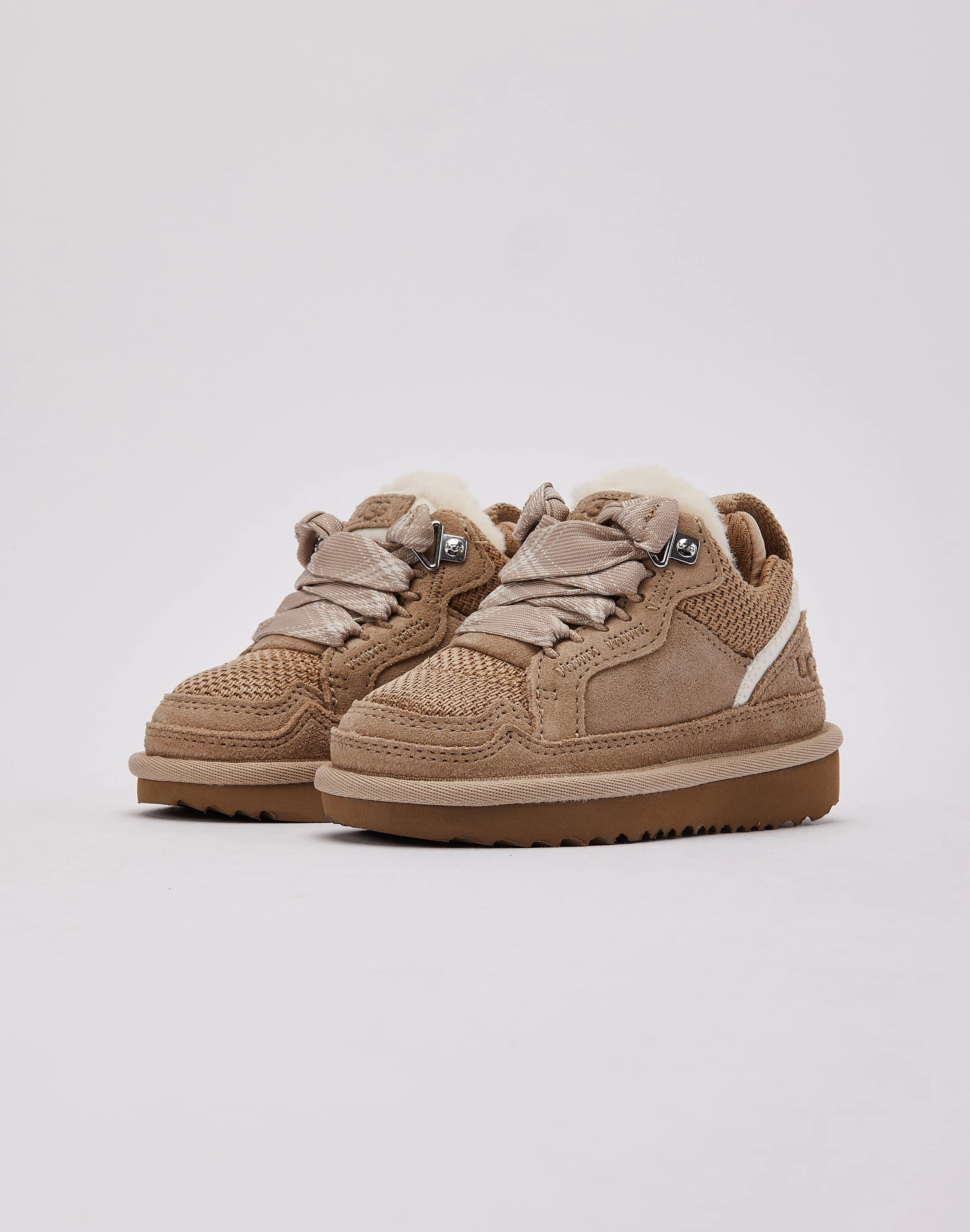 UGG Lowmel Toddler Model Pull-on style