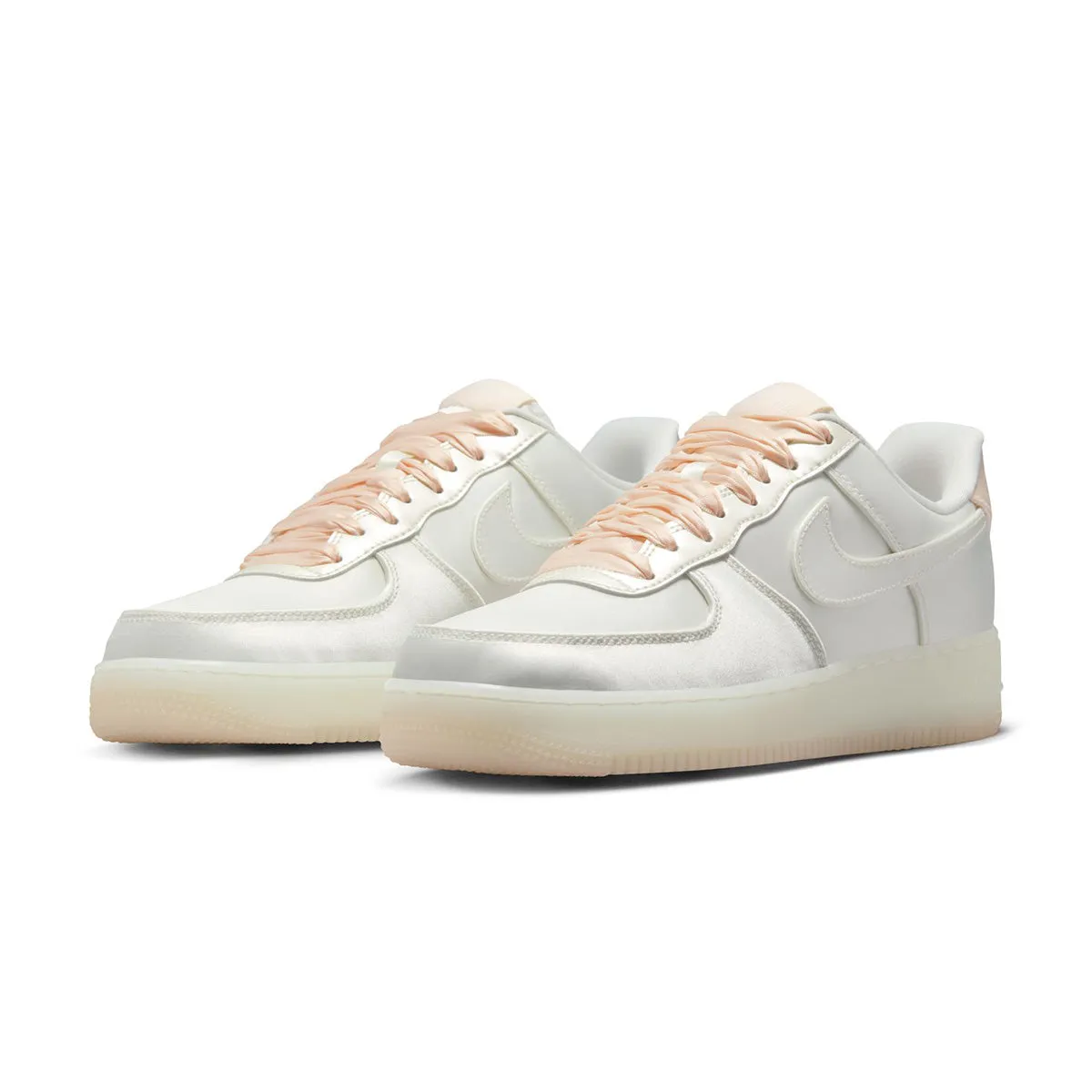 Wmns Air Force 1 '07 LV8 'Soft Sail Denim Velvet' training - style