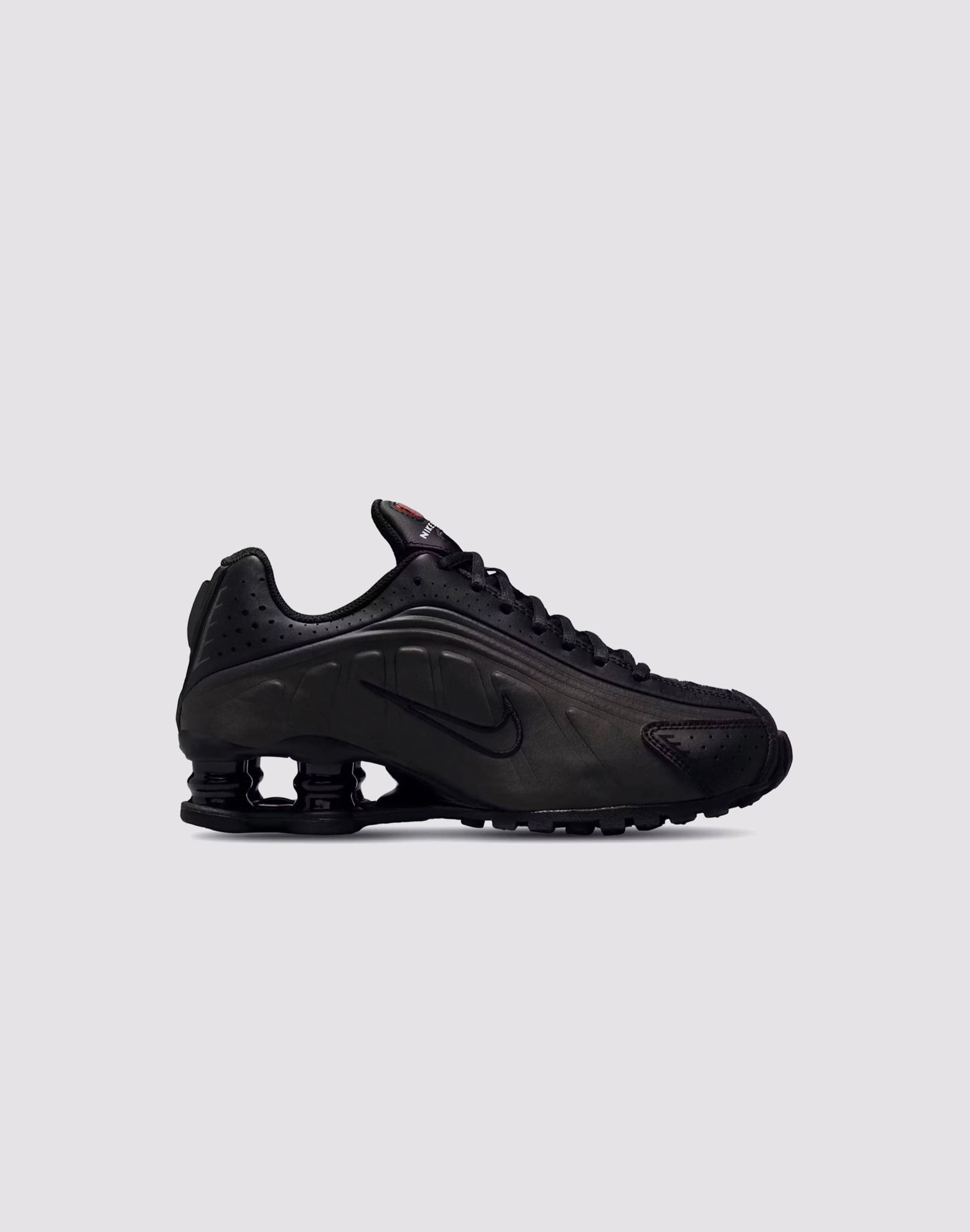 Nike Shox R4 Grade-School Non Slip Outsole