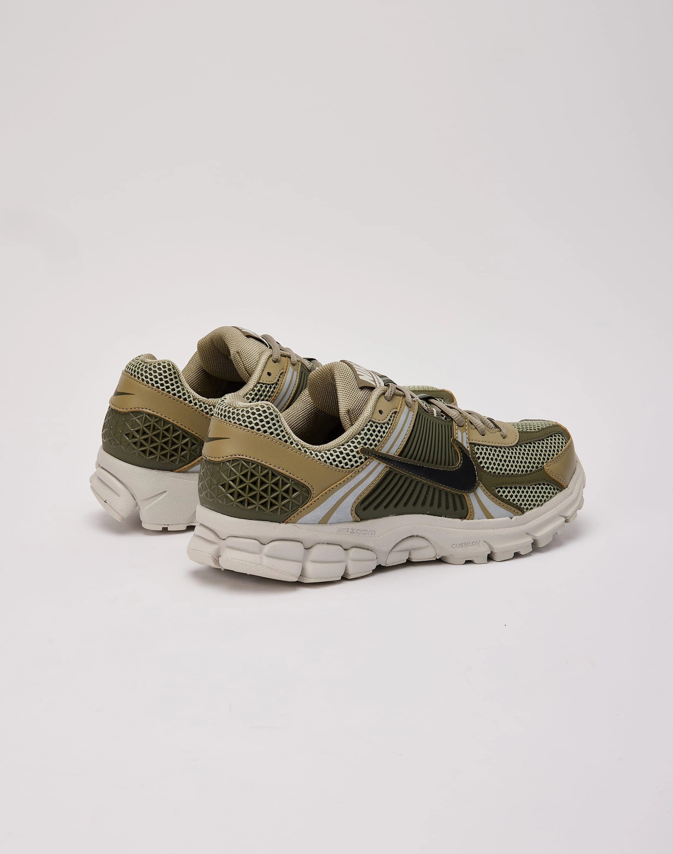 Stable Footing Nike Zoom Vomero 5