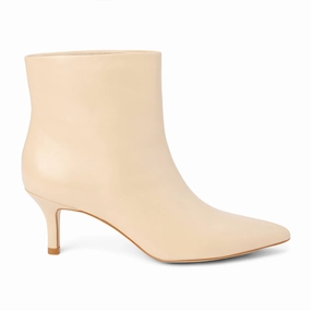 Equestrian Sicily Pointed Toe Pull On Booties