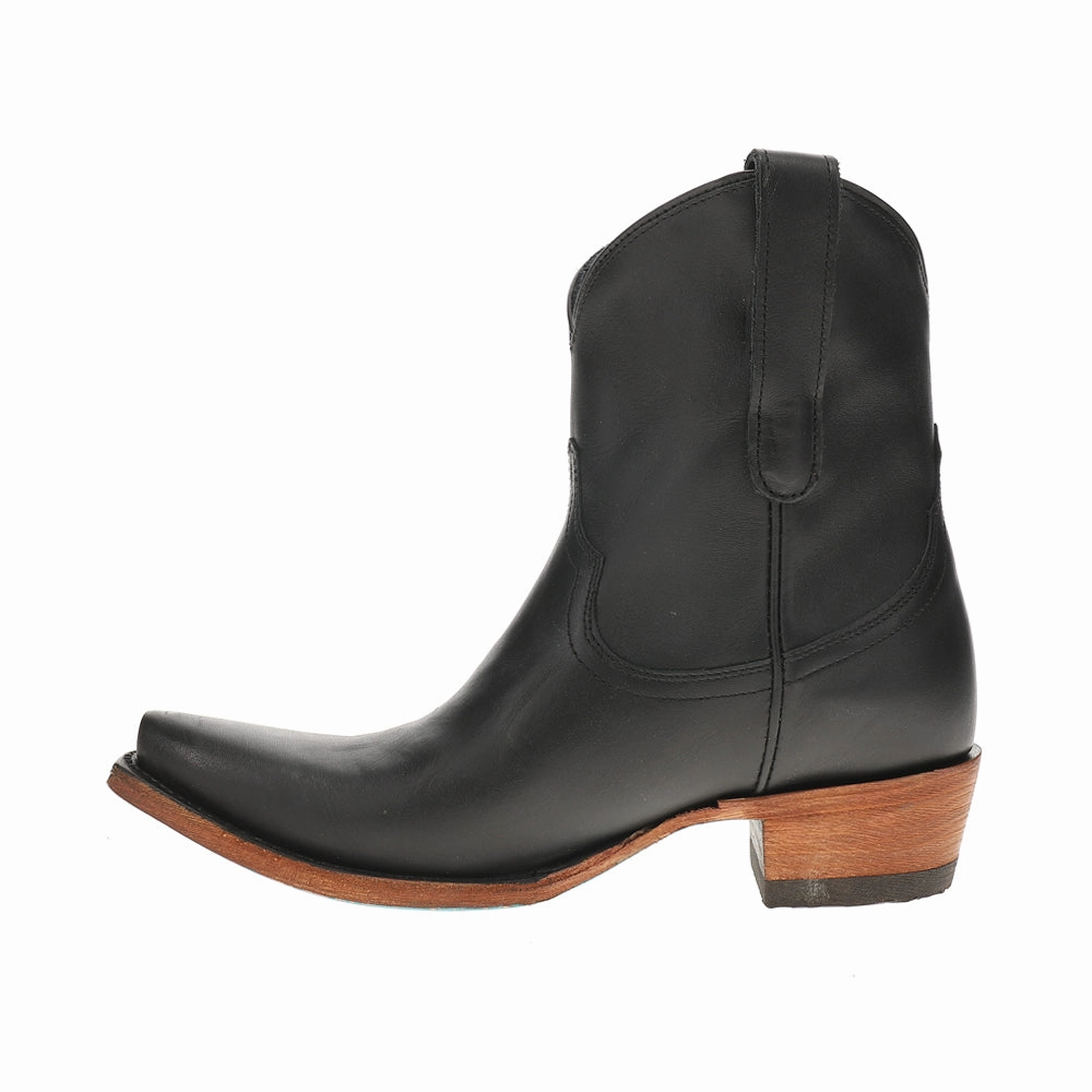 Emma Jane Snip Toe Cowboy Bootie Cushioned Step Adventure Journey Mud Resistant Backcountry Camper